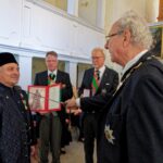 Ballenstedt, Schloss und Bernstein Schlosshotel, feierliche Investitur 2023 des Askanischen Hausordens Albrecht der Br im 950. Jahr der urkundlichen Ersterwhnung Ballenstedt
                    
Urheberrechte © Jrgen Meusel,
Tel.: 039483/ 95951 oder 01702445977,
Mail: meusel-foto@t-online.de,
Verffentlichung nur mit Urhebervermerk "Foto: Jrgen Meusel",
Belegexemplar erbeten. Es gelten meine AGB lt. Bundesanzeiger
Nr. 194 in der Fassung vom Oktober 2004.
Lieferant des Herzogs von Anhalt